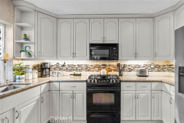 39774 Amberley, Temecula, CA 92591