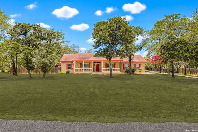 1220 Country View Dr.,, La Vernia, TX 78121