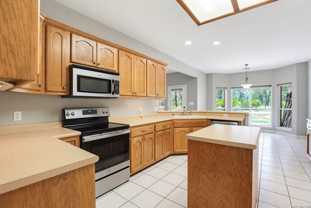 1220 Country View Dr.,, La Vernia, TX 78121