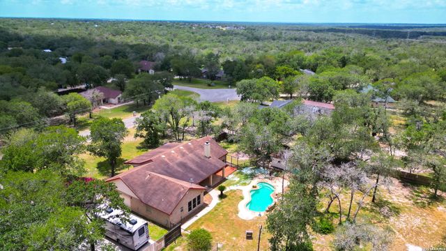 1220 Country View Dr.,, La Vernia, TX 78121