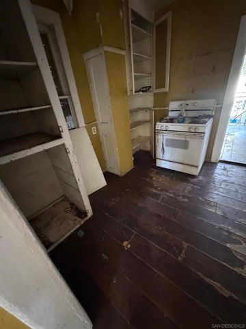 223 31St, San Diego, CA 92102