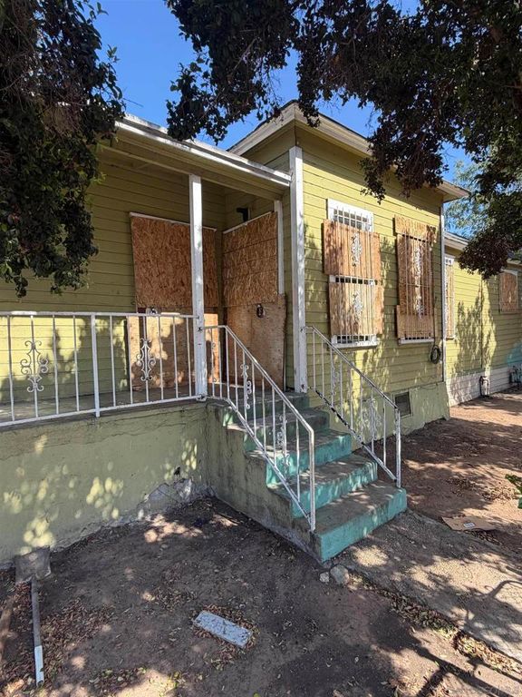 223 31St, San Diego, CA 92102