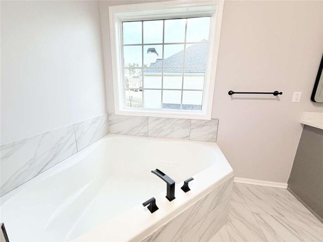 353 Madison Avenue, Hampton, GA 30228