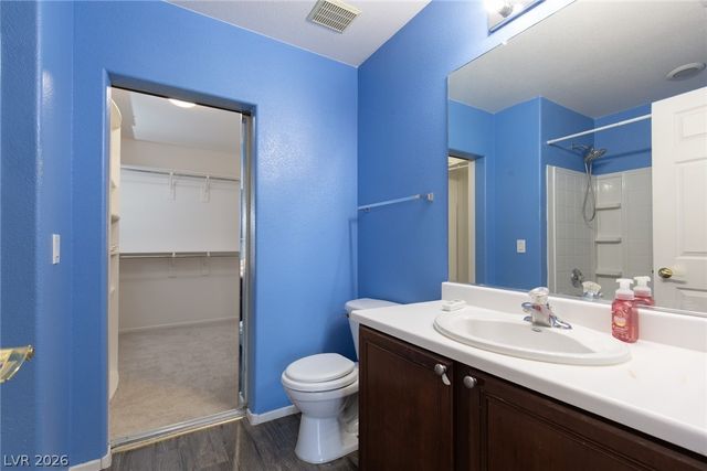 9155 McGinnis Avenue, Las Vegas, NV 89148