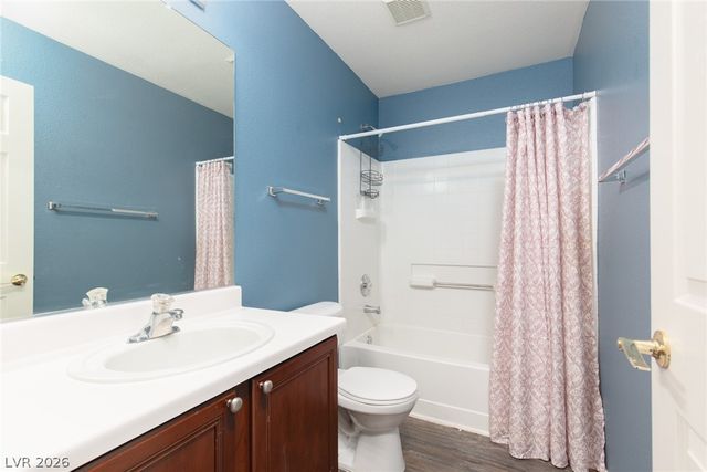 9155 McGinnis Avenue, Las Vegas, NV 89148