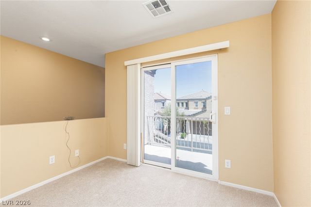 9155 McGinnis Avenue, Las Vegas, NV 89148