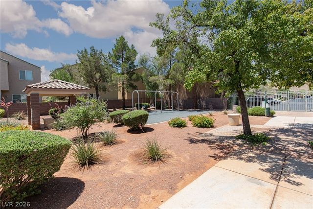 9155 McGinnis Avenue, Las Vegas, NV 89148