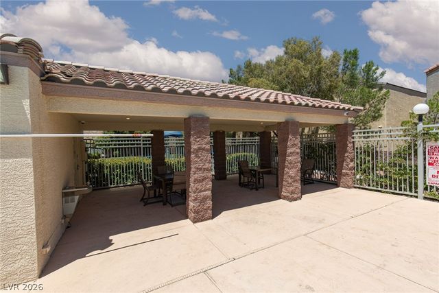 9155 McGinnis Avenue, Las Vegas, NV 89148