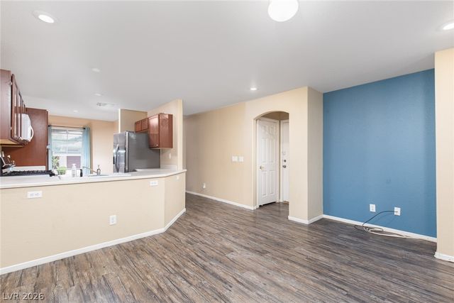 9155 McGinnis Avenue, Las Vegas, NV 89148