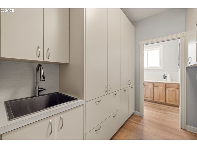 17730 Ne SUNRISE PEAKS Ln, Hillsboro, OR 97123