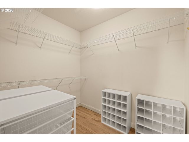 17730 Ne SUNRISE PEAKS Ln, Hillsboro, OR 97123