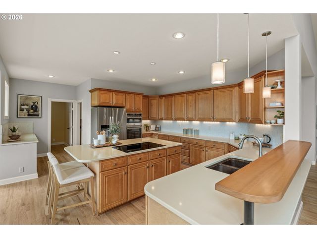 17730 Ne SUNRISE PEAKS Ln, Hillsboro, OR 97123