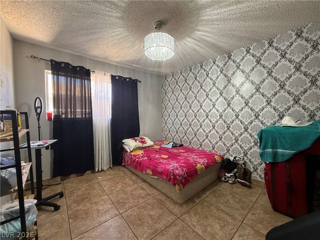 4202 Paramount Street, Las Vegas, NV 89115