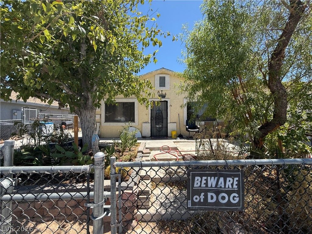 4202 Paramount Street, Las Vegas, NV 89115