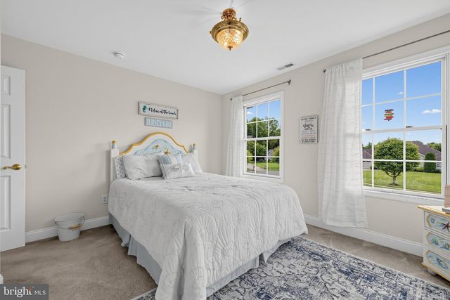 4 KENNETH CT, Sewell, NJ 08080