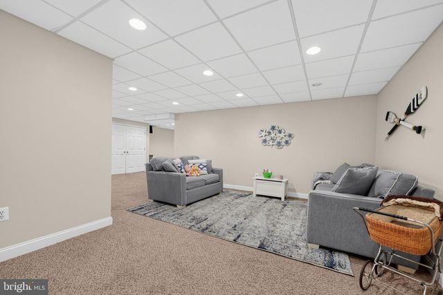 4 KENNETH CT, Sewell, NJ 08080