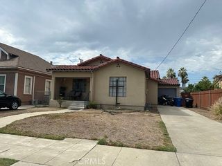 1063 N Gordon, Pomona, CA 91768