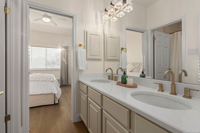 19207 TIERRA CV, San Antonio, TX 78258