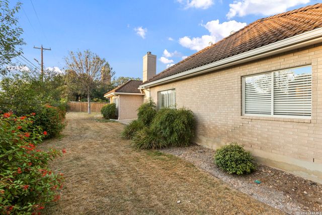19207 TIERRA CV, San Antonio, TX 78258