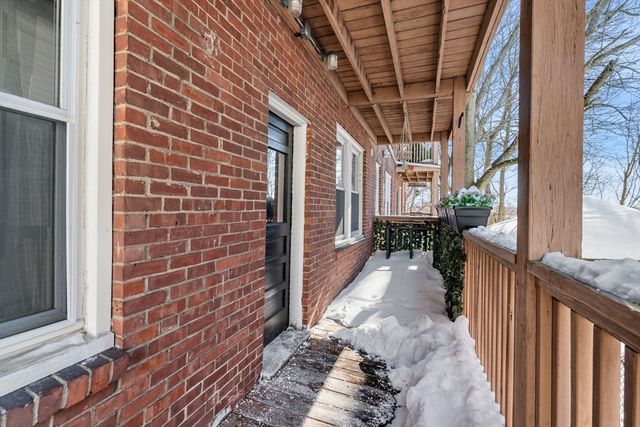 6-R Hazel Ter 1, Salem, MA 01970