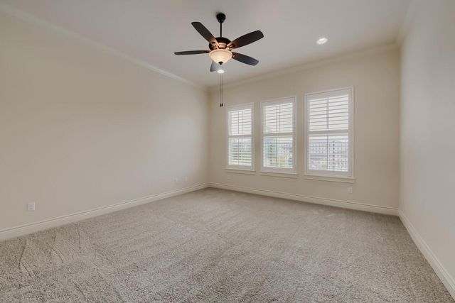 105 Lucia CIR 1, Lakeway, TX 78734