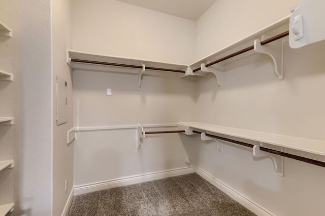 105 Lucia CIR 1, Lakeway, TX 78734