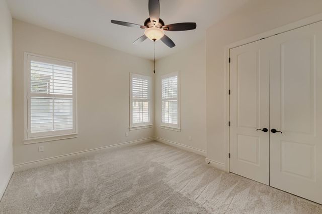 105 Lucia CIR 1, Lakeway, TX 78734