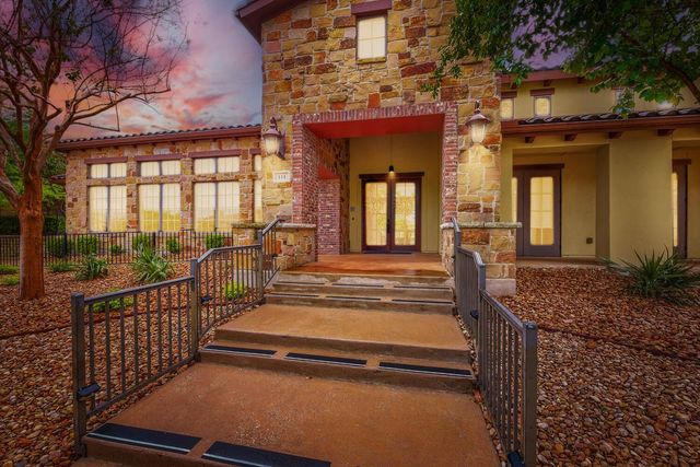 105 Lucia CIR 1, Lakeway, TX 78734