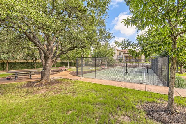 105 Lucia CIR 1, Lakeway, TX 78734