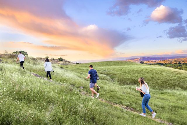 951 Beaver Pond Loop, Madera, CA 93636