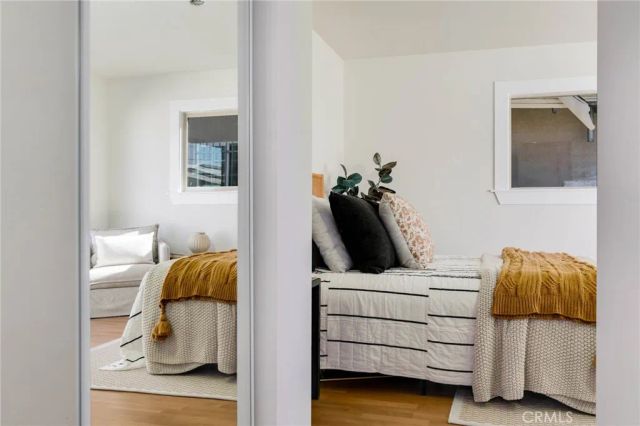 2947 S Hobart, Los Angeles, CA 90018