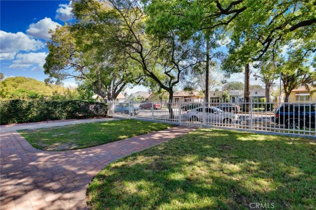 2947 S Hobart, Los Angeles, CA 90018