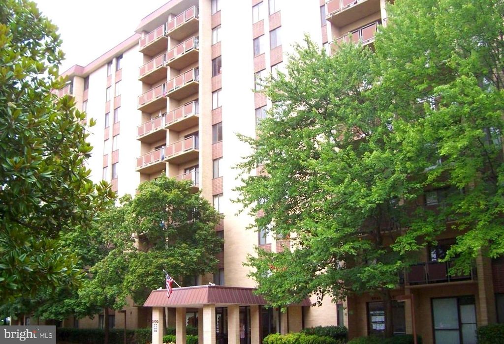 3100 S MANCHESTER ST #432, Falls Church, VA 22044
