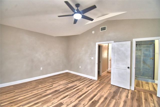 3553 CENTER CIRCLE, Largo, FL 33774