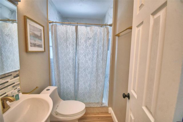 3553 CENTER CIRCLE, Largo, FL 33774