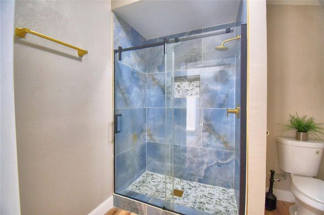 3553 CENTER CIRCLE, Largo, FL 33774