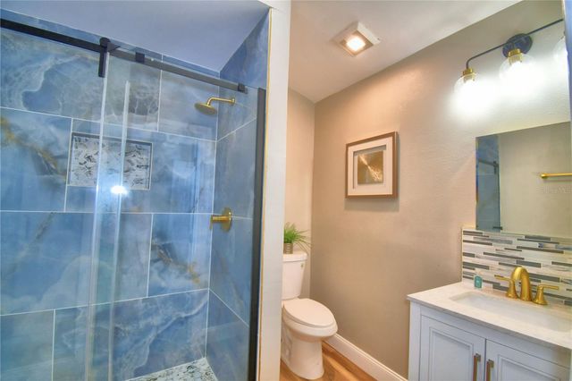 3553 CENTER CIRCLE, Largo, FL 33774