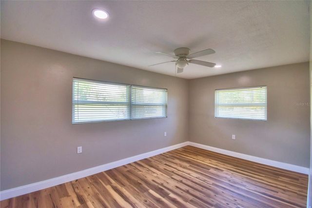 3553 CENTER CIRCLE, Largo, FL 33774