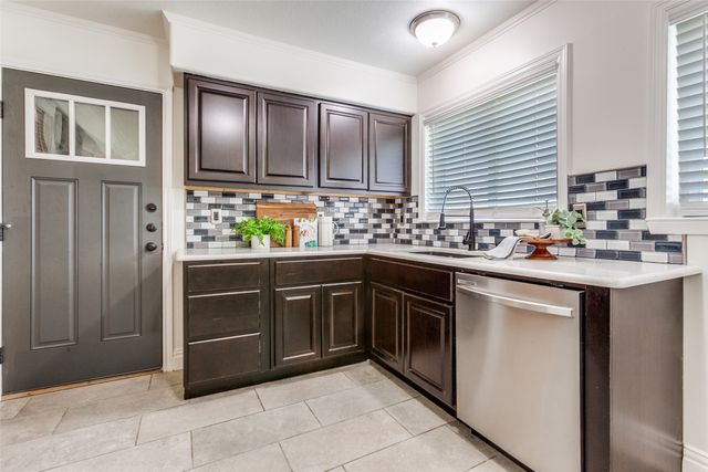 110 Ocean Drive, Richardson, TX 75081