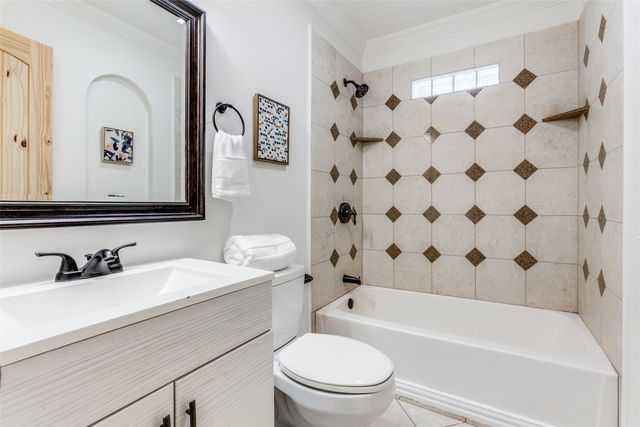 110 Ocean Drive, Richardson, TX 75081