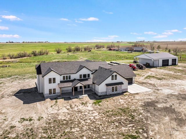 4288 N 2400 E, Filer, ID 83328