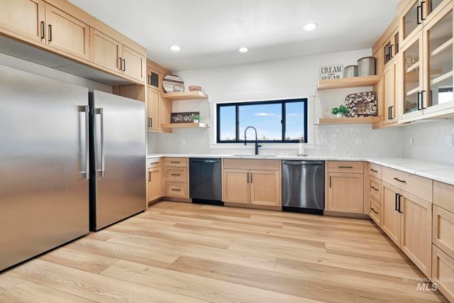 4288 N 2400 E, Filer, ID 83328