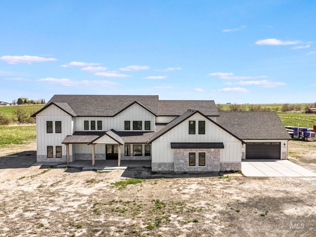 4288 N 2400 E, Filer, ID 83328