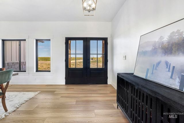 4288 N 2400 E, Filer, ID 83328