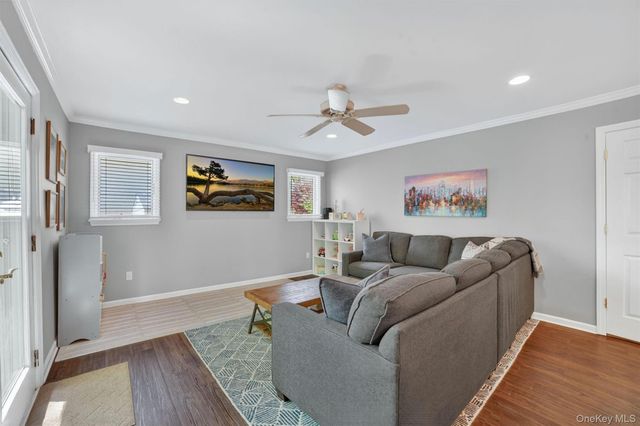 2864 Hedwig Drive, Yorktown Heights, NY 10598