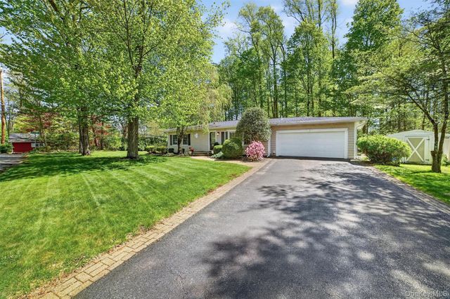 2864 Hedwig Drive, Yorktown Heights, NY 10598
