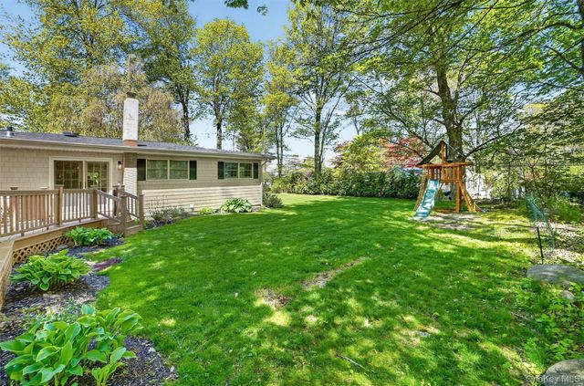 2864 Hedwig Drive, Yorktown Heights, NY 10598