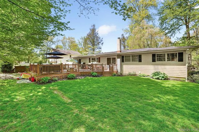 2864 Hedwig Drive, Yorktown Heights, NY 10598