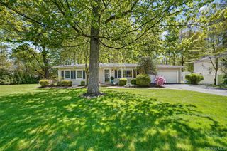 2864 Hedwig Drive, Yorktown Heights, NY 10598