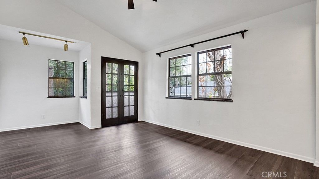 Image 40 of property listing at 2945 Tyler, Riverside, CA 92503